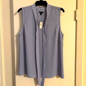 Talbots sleeveless blouse NWT, size Large